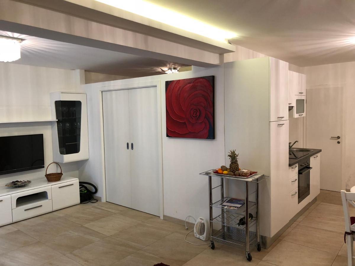 Guest House Valerija Ičići Extérieur photo